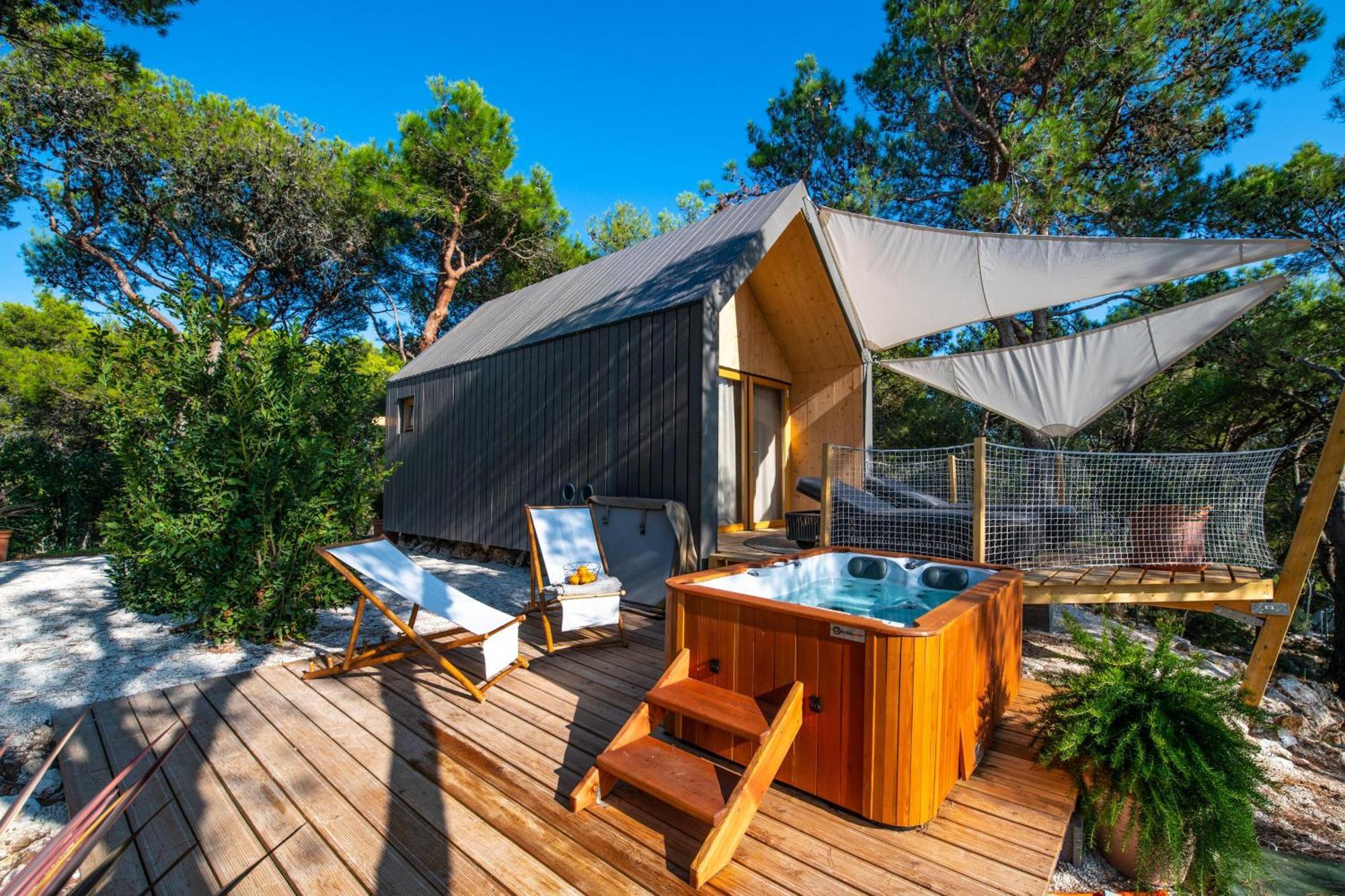 Arena One 99 Glamping Pomer Exterior foto