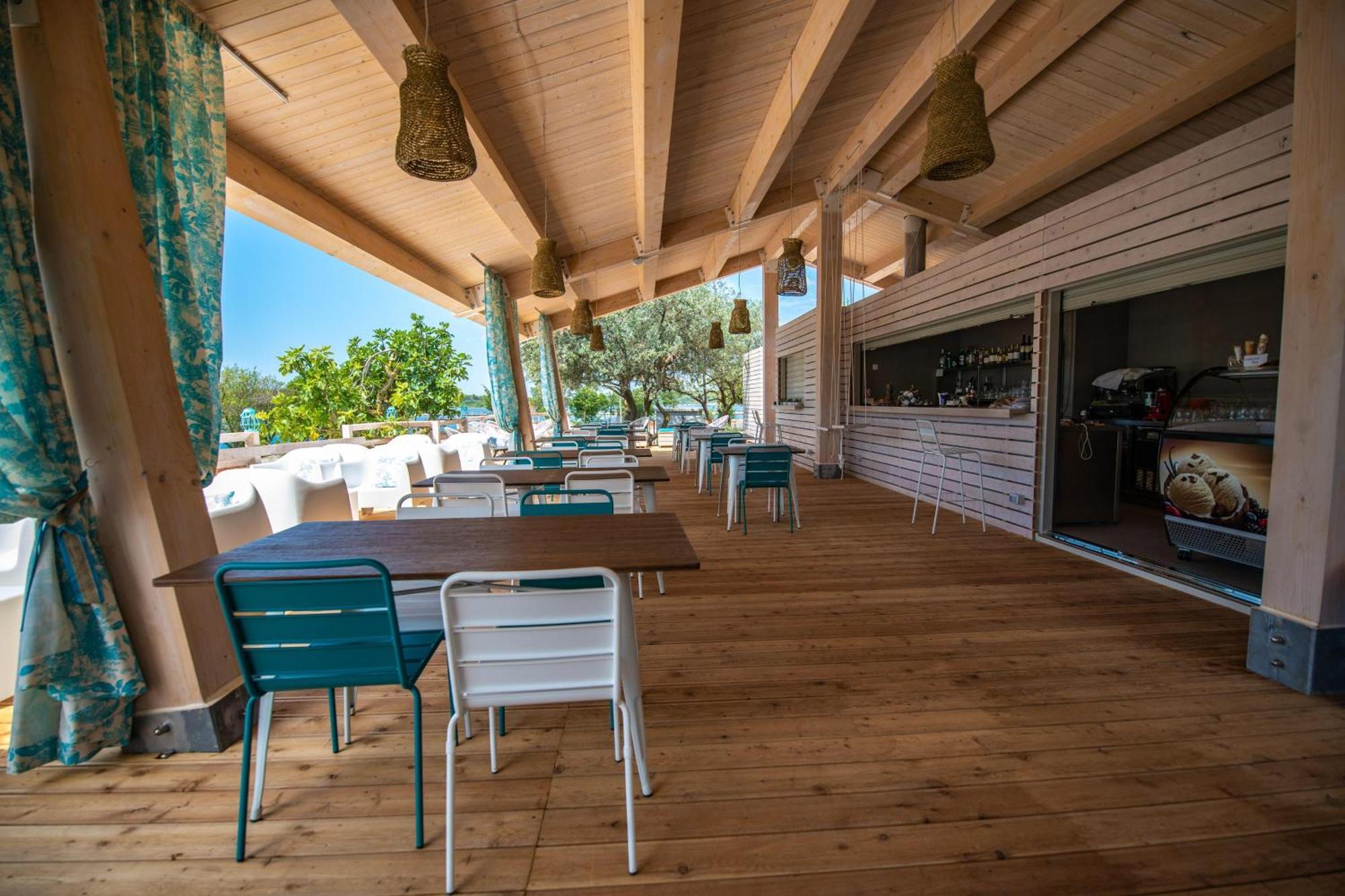 Arena One 99 Glamping Pomer Exterior foto